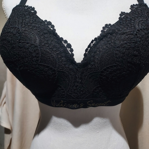 Victoria's Secret Other - Victoria's Secret Black Lace Push-Up Bra